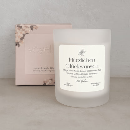 Glückwunsch-Blume – Personalisierte Geschenkkerze